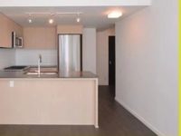 列治文黄金地段尺价仅$800+，2房2卫次新房低于政府估价近4万 | 户型赏析