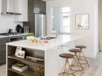 带有封闭中厨的列治文精品联排内部究竟怎么样，还有独立套间能以租养贷？ | 户型赏析