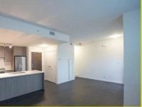 呎价仅$700+,保养如新阳光充足的列治文水泥联排,主卧还带独立衣帽间 | 户型赏析