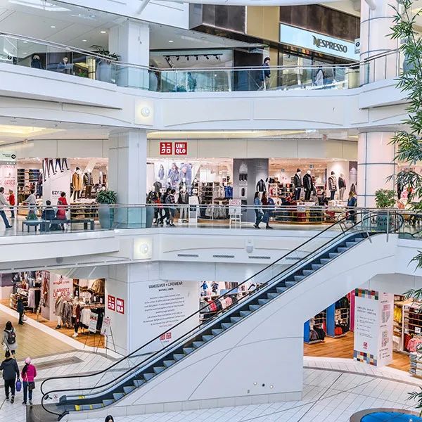 Metrotown黄金地段,低至$47.99万入住园畔高层单位,开启绿色人居生活 Metrotown黄金地段,低至$47.99万入住园畔高层单位,开启绿色人居生活