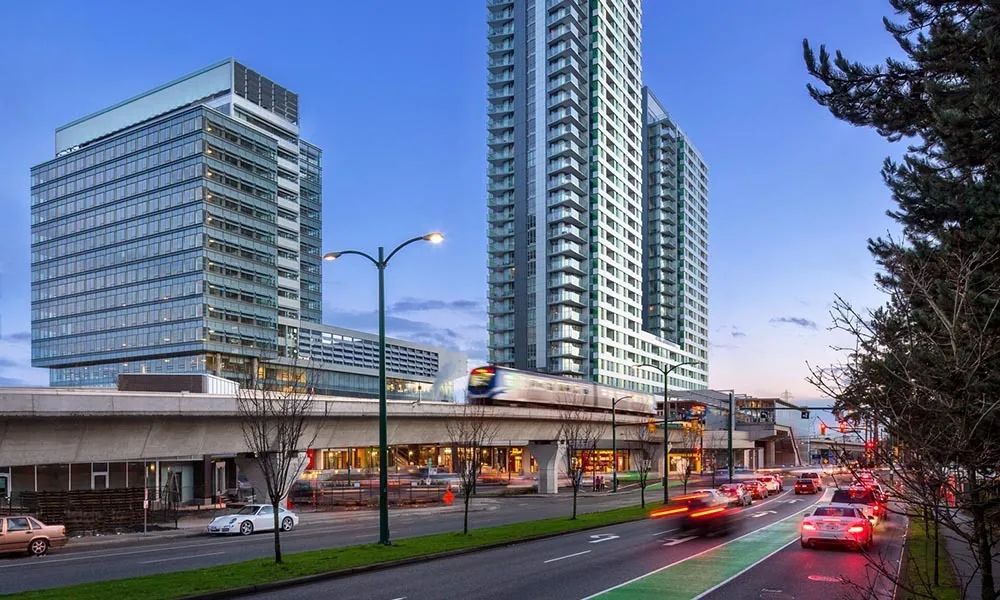 温西联排起价低至$99.99万,入住优秀学区黄金地段2-4房大户型 温西联排起价低至$99.99万,入住优秀学区黄金地段2-4房大户型